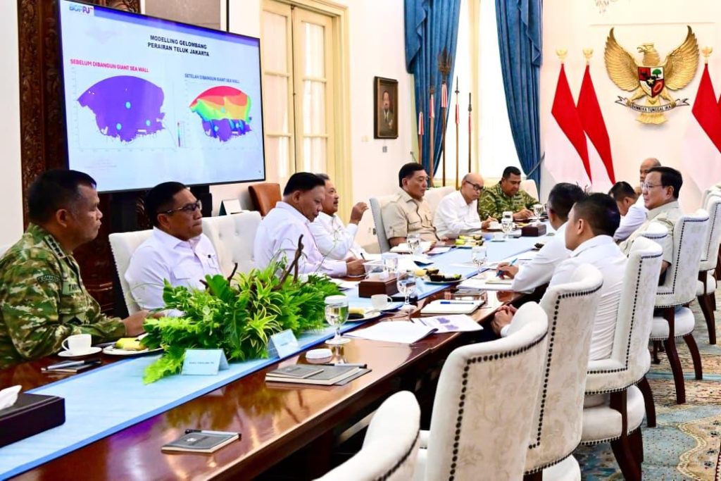 Prabowo Gas Proyek Tanggul Laut Raksasa, Lindungi Jutaan Warga Pantura